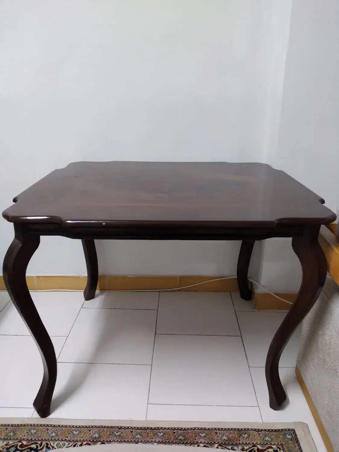 میز نهارخوری|میز و صندلی غذاخوری|رشت, باهنر|دیوار