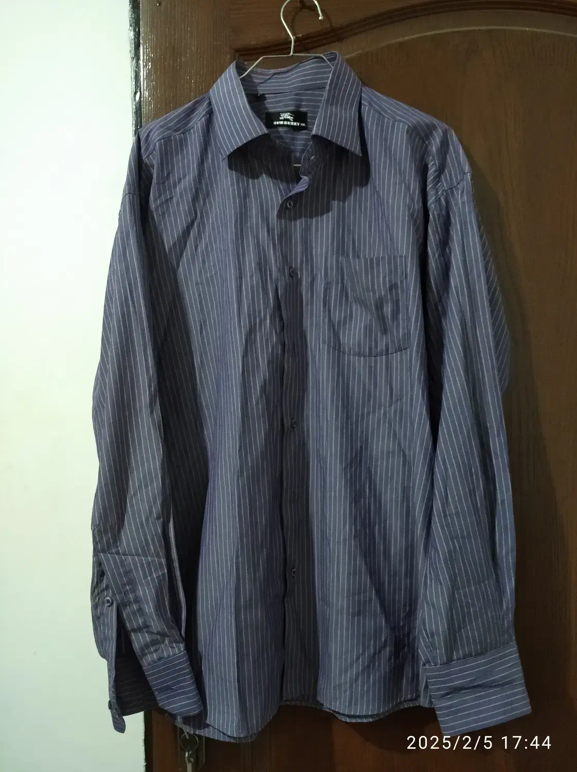 پیراهن مردانه در حد نو|لباس|قائم‌شهر, |دیوار