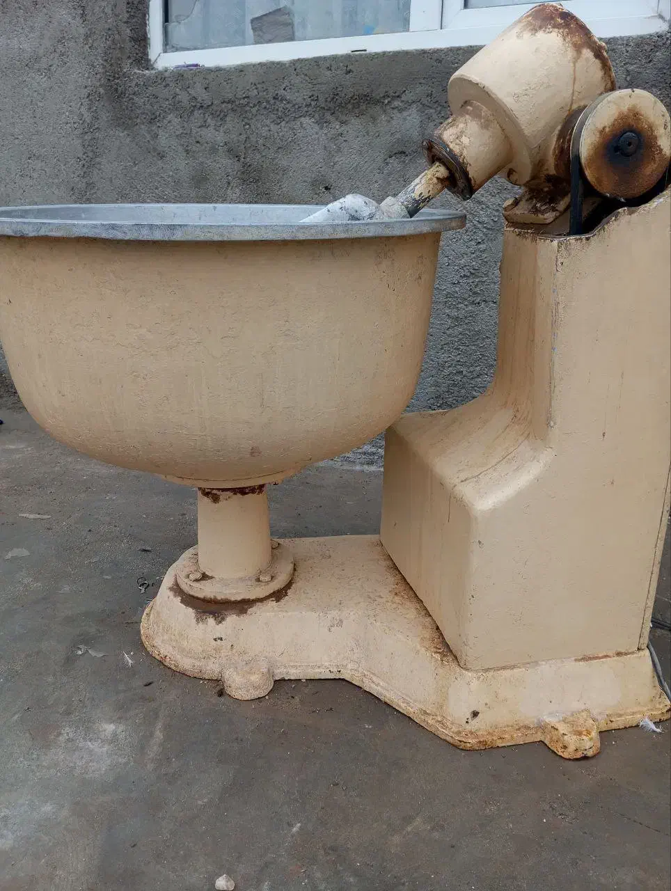 خمیر گیر 80 کیلویی پاتیل چدنی ـ قیمت توافقی|ماشینآلات صنعتی|فامنین, |دیوار