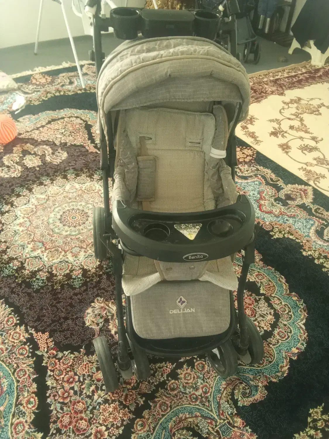 کالسکه|کالسکه و لوازم جانبی|تالش, هشتپر|دیوار