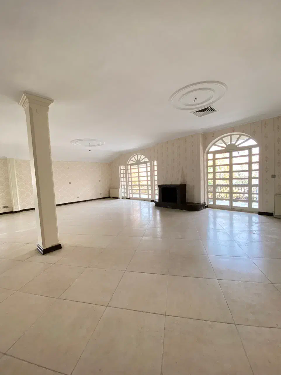 ۷۰۰متر دوبلکس/ اداری/ بر اصلی