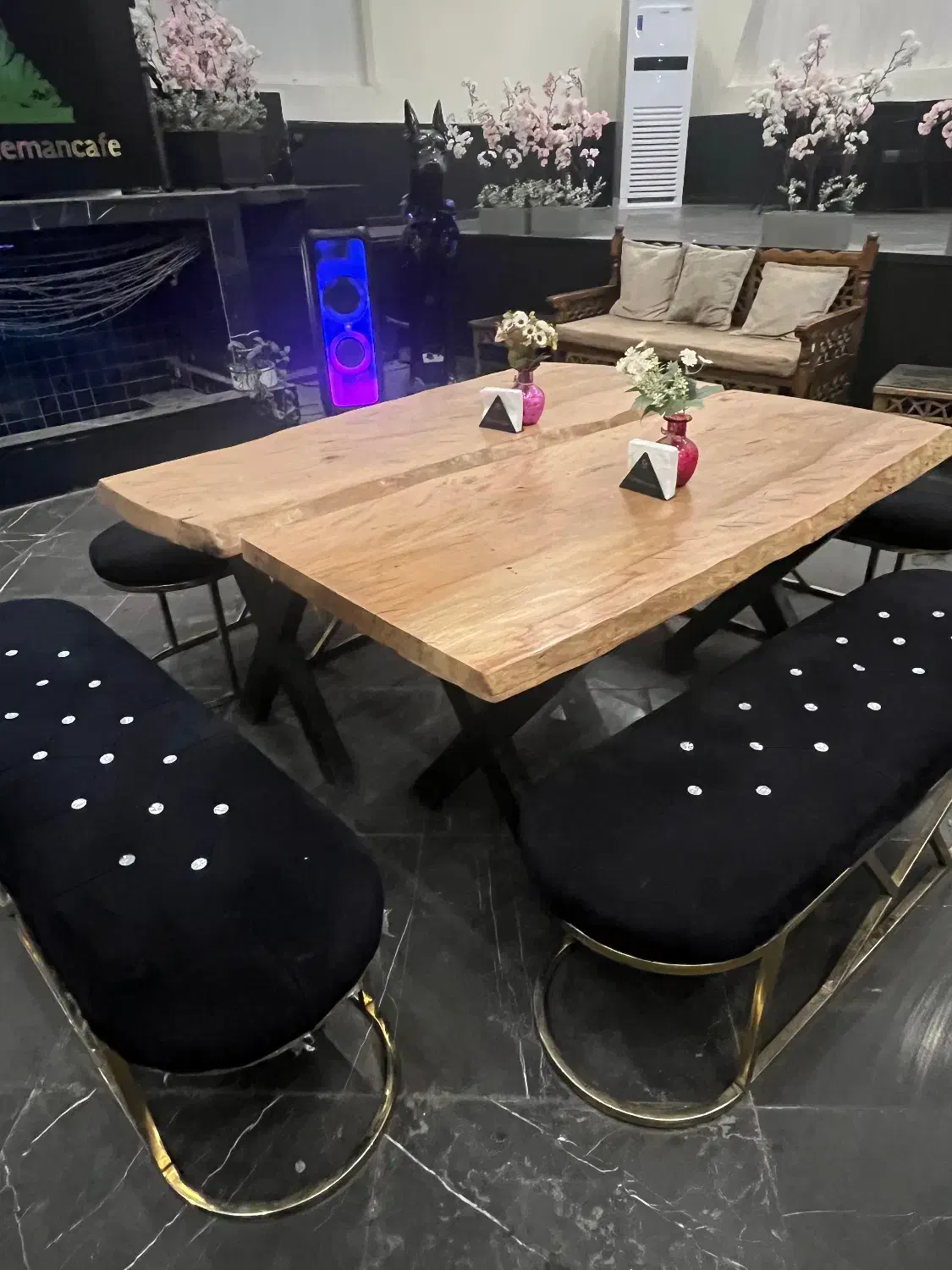 تخت چوبی|مبلمان خانگی و میز عسلی|تهران, صد دستگاه|دیوار