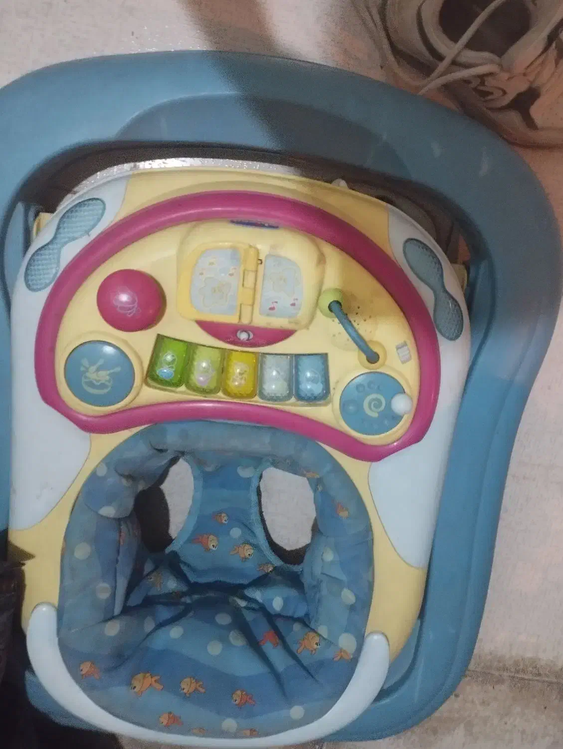 گهواره نی نی لای لای روروک|کالسکه و لوازم جانبی|شیراز, ماه فیروزان|دیوار