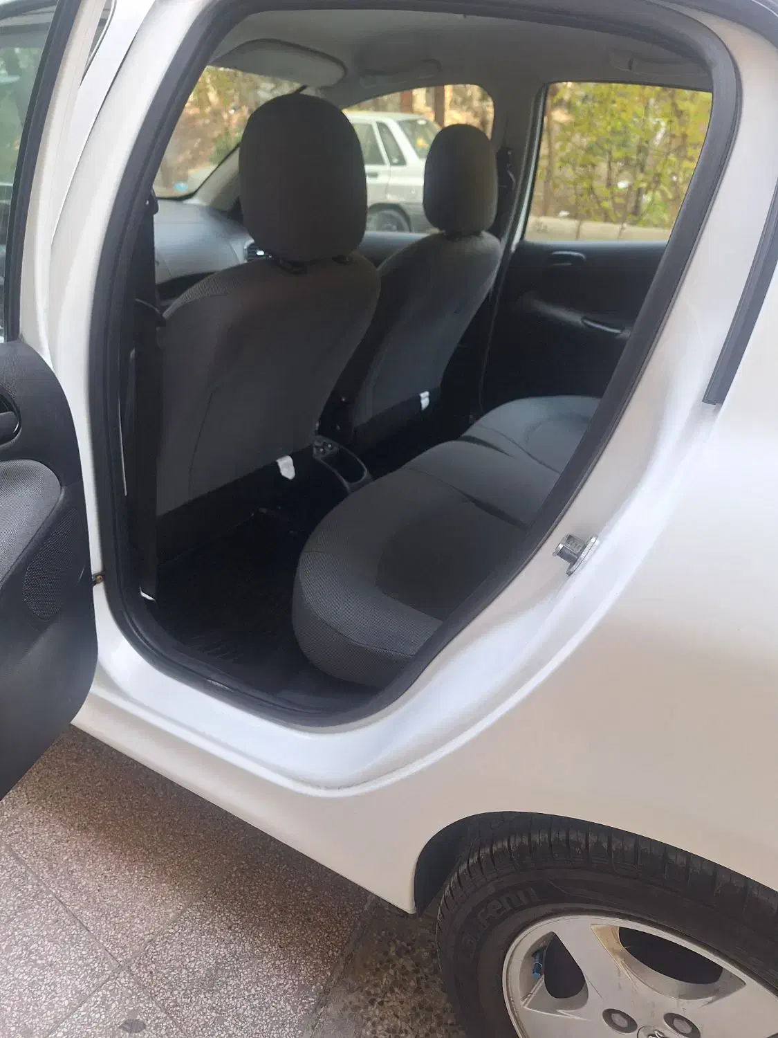 ۲۰۷|خودرو سواری و وانت|اصفهان, آبشار|دیوار