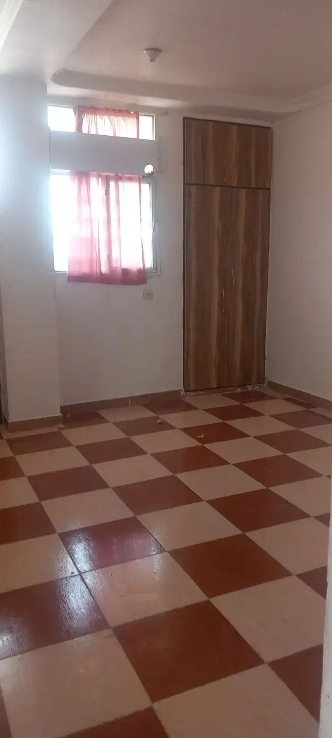 طبقه اول ۱۱۰متری خ مسجدجامع کوچه ۴|اجارهٔ آپارتمان|جیرفت, |دیوار