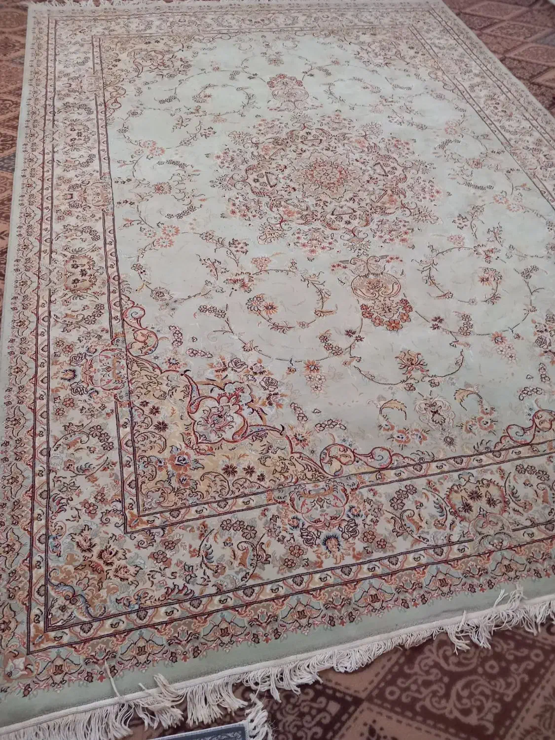 فرش۹متری ۷۰۰شانه|فرش|میاندوآب, |دیوار