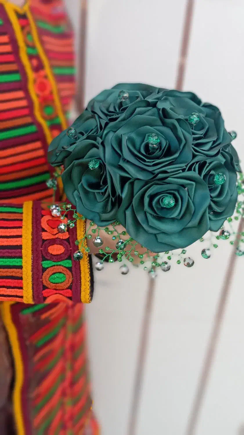 دستگل روبانی عروس|گل مصنوعی|سراوان, |دیوار