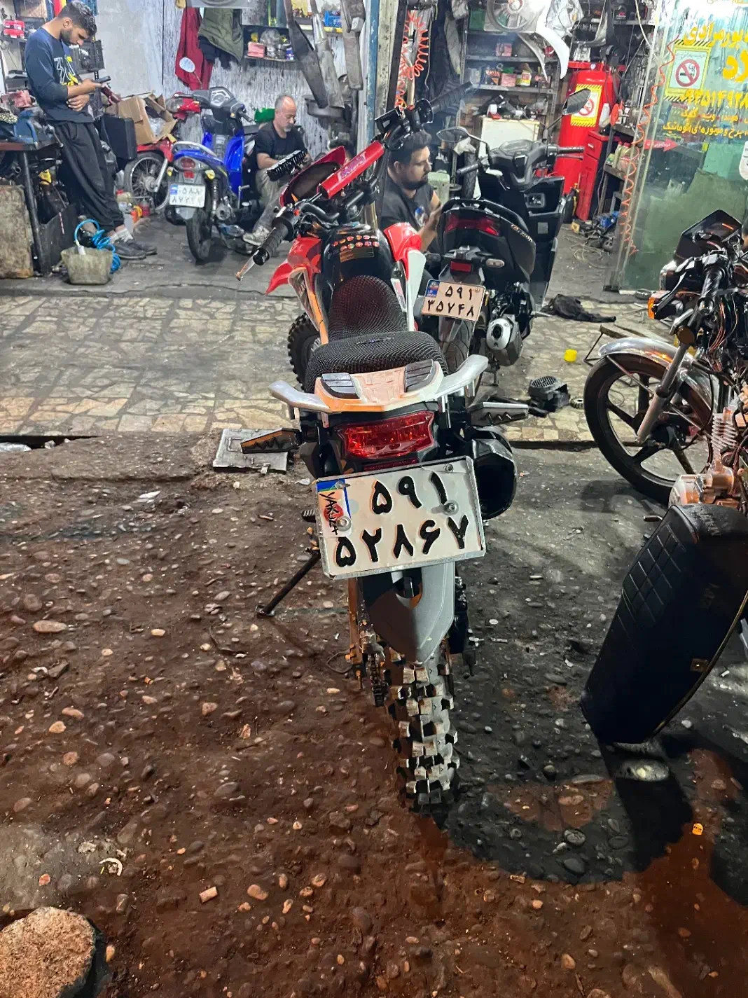 تریل فلات ۲۰۰ طرح crf مدل ۱۴۰۴|موتورسیکلت|چالوس, |دیوار