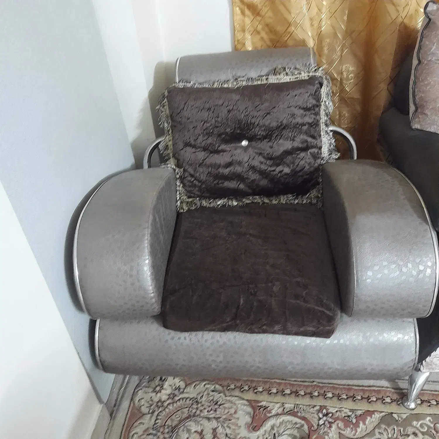 مبل راحتی۷ نفره|مبلمان خانگی و میز عسلی|وحیدیه, |دیوار