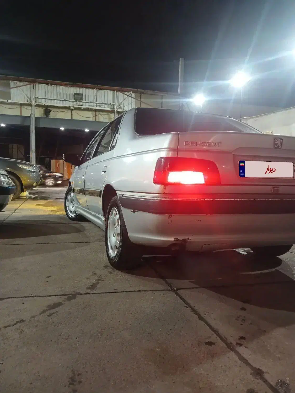 پارس ۸۳|خودرو سواری و وانت|رشت, فلسطین|دیوار