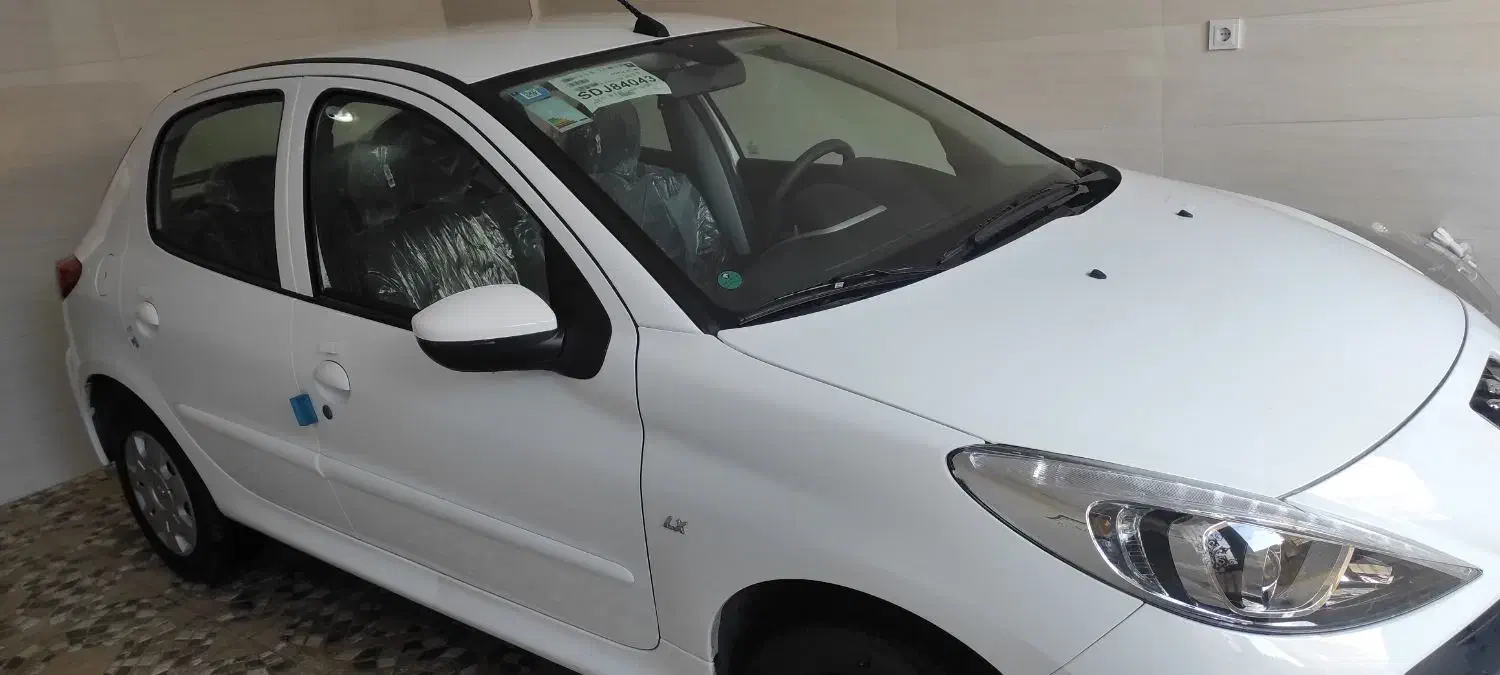 207 tu5 خشک 1404|خودرو سواری و وانت|بیجار, |دیوار