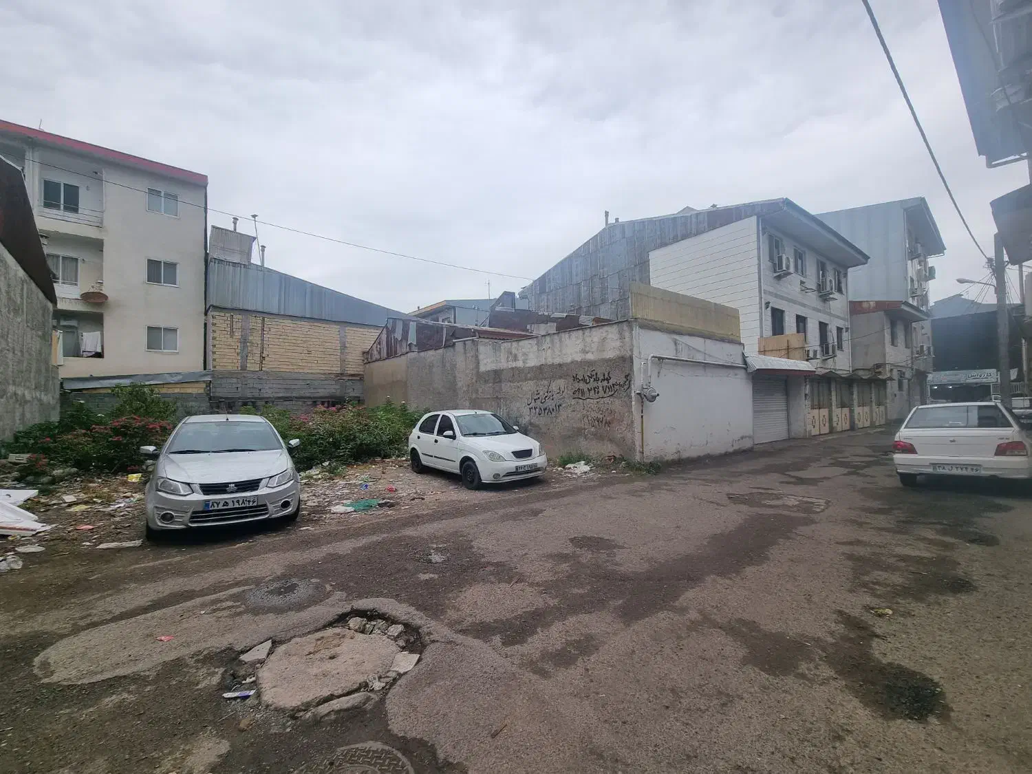 زمین سندباپروانه۱۸۰ متری در یخسازی دانشجو حمیدیان|فروش زمین و ملک کلنگی|رشت, حمیدیان|دیوار