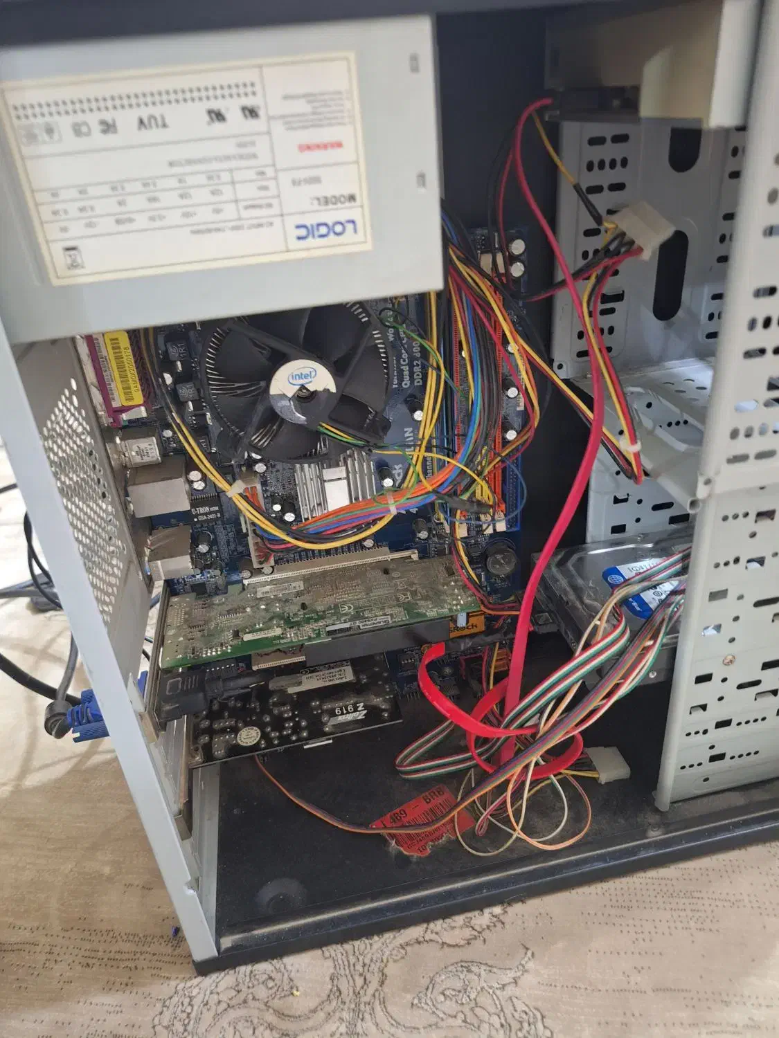 کامپیوتر|رایانه رومیزی|فردیس, شهرک گلها|دیوار