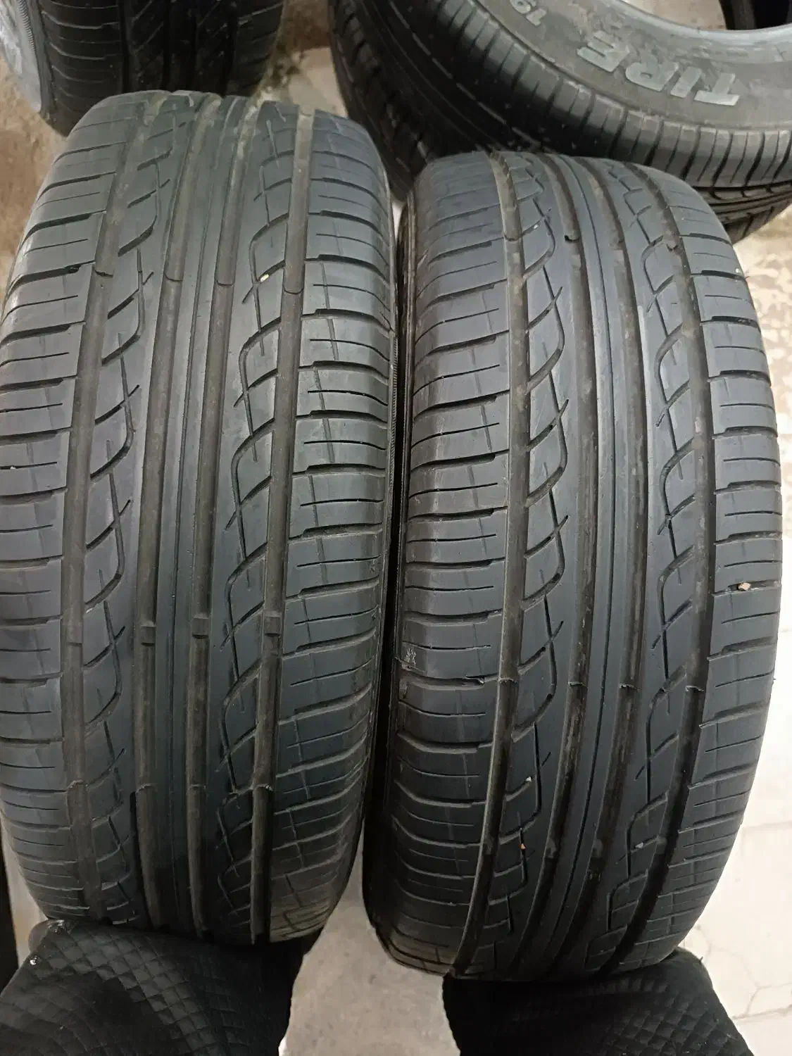 لاستیک دست دوم پراید پژو سمند و زیر صفری کلی جزعی|قطعات یدکی و لوازم جانبی|بیرجند, |دیوار