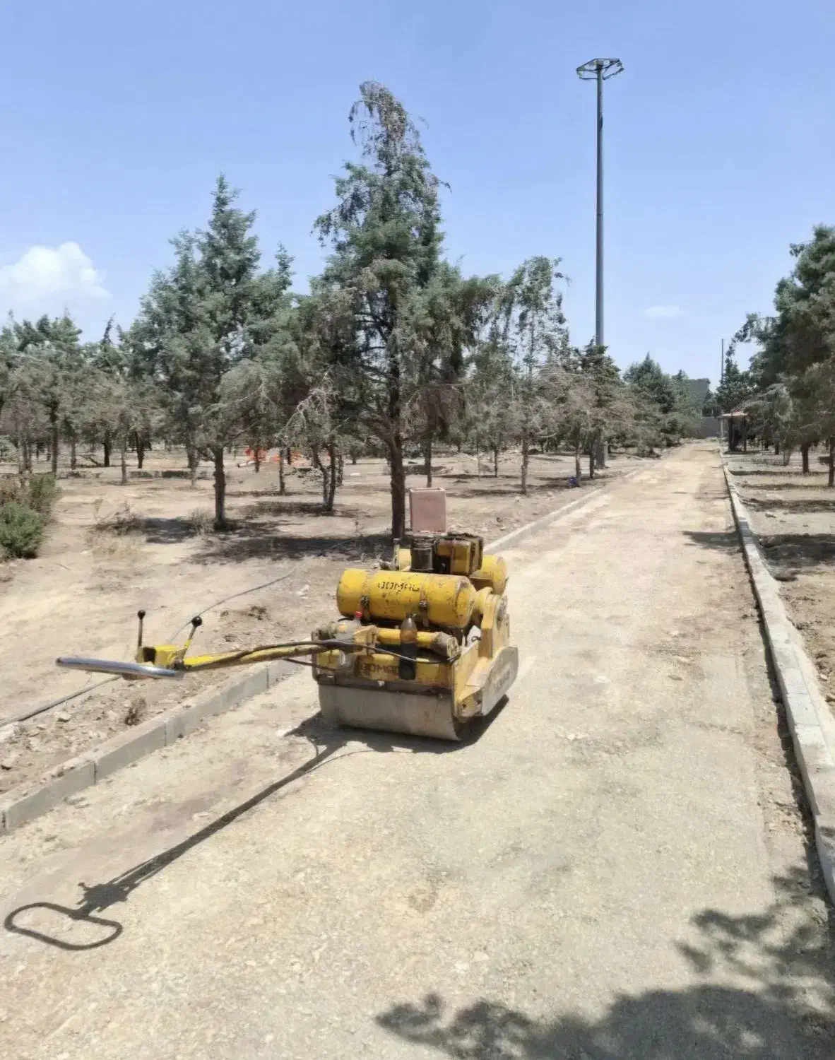 کرایه غلطک موتوری سی جی۱۱ دستی دمدار۷۵کارباکیفیت|خدمات حمل و نقل|باغستان, |دیوار