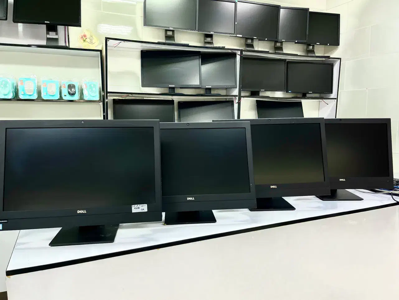 الین وان Dell 7450 i5 نصل 7 رادگستر شعبه کفیشه|رایانه رومیزی|آبادان, |دیوار