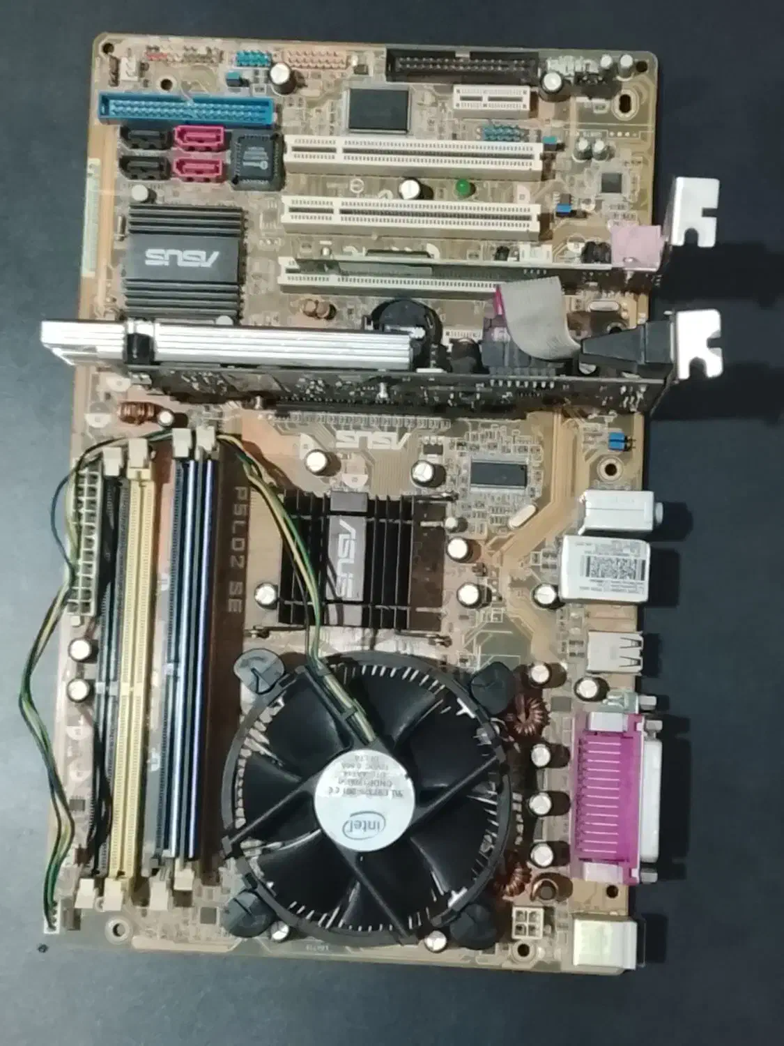 برد کامپیوتر کارکرده|قطعات و لوازم جانبی رایانه|فیرورق, |دیوار