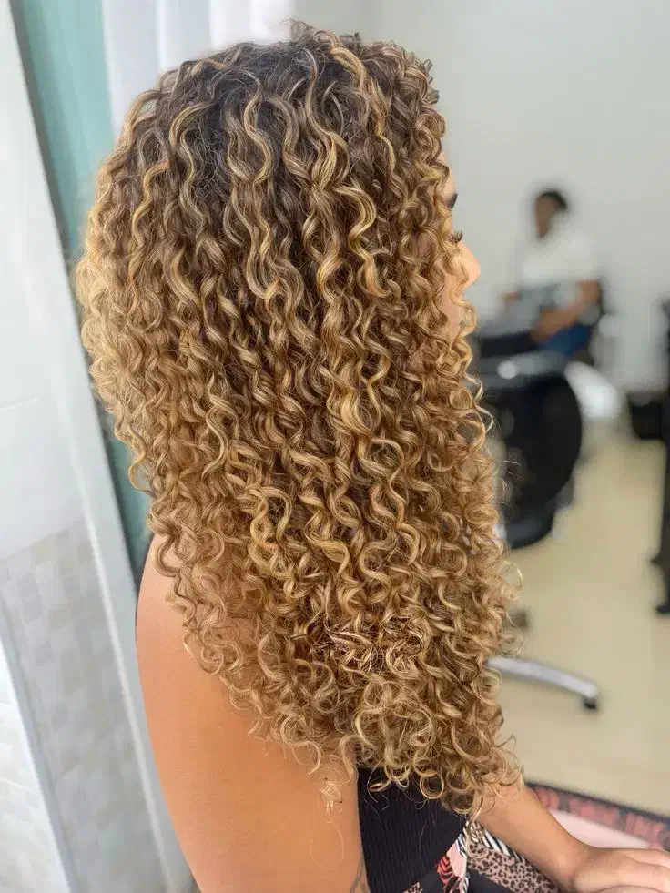 ارائه دهنده خدمات تخصصی مو.فردائمی.موخوره گیری|خدمات آرایشگری و زیبایی|مهاباد (آذربایجان غربی), |دیوار