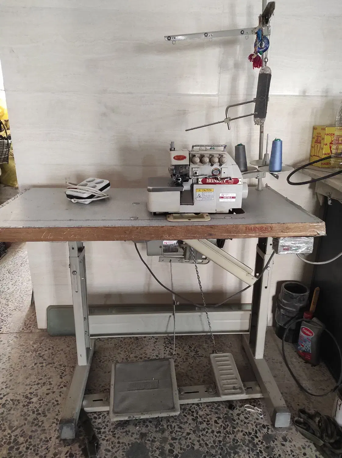 چرخ خیاطی سردوز|چرخ خیاطی و ریسندگی|شیراز, محراب|دیوار