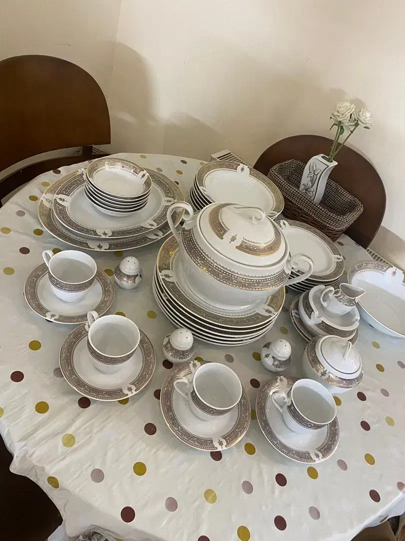 سرویس چینی ۶ نفره|ظروف سرو و پذیرایی|مشهد, فرهنگ|دیوار