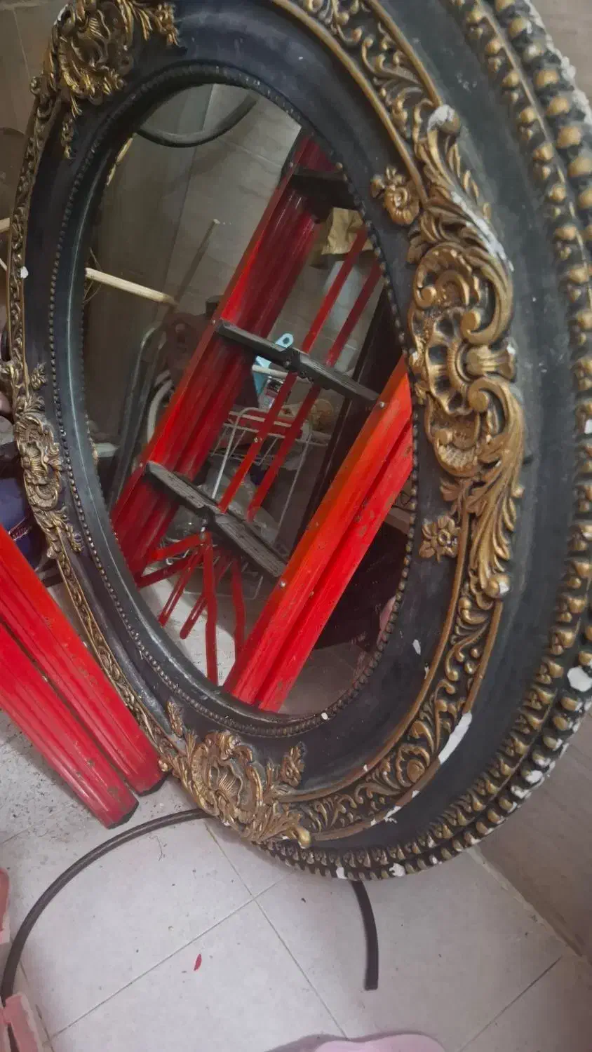 آینه|آینه|گرگان, |دیوار