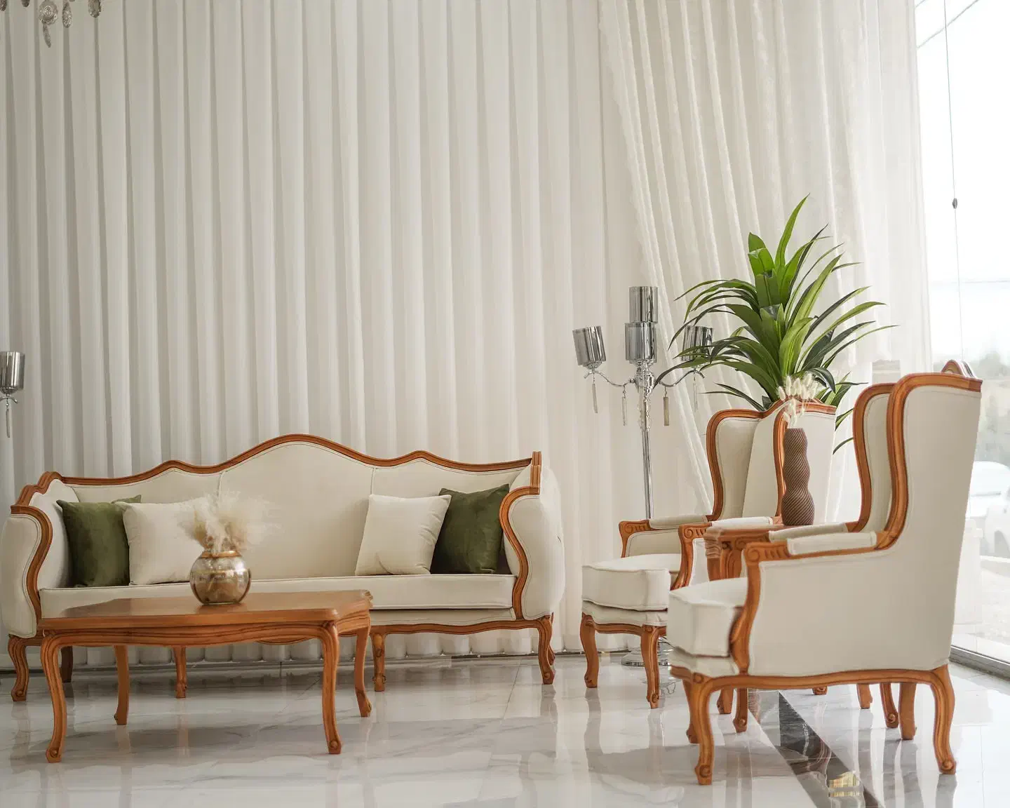 مبلمان لیلا /با کیفیت بالا|مبلمان خانگی و میز عسلی|اردبیل, |دیوار