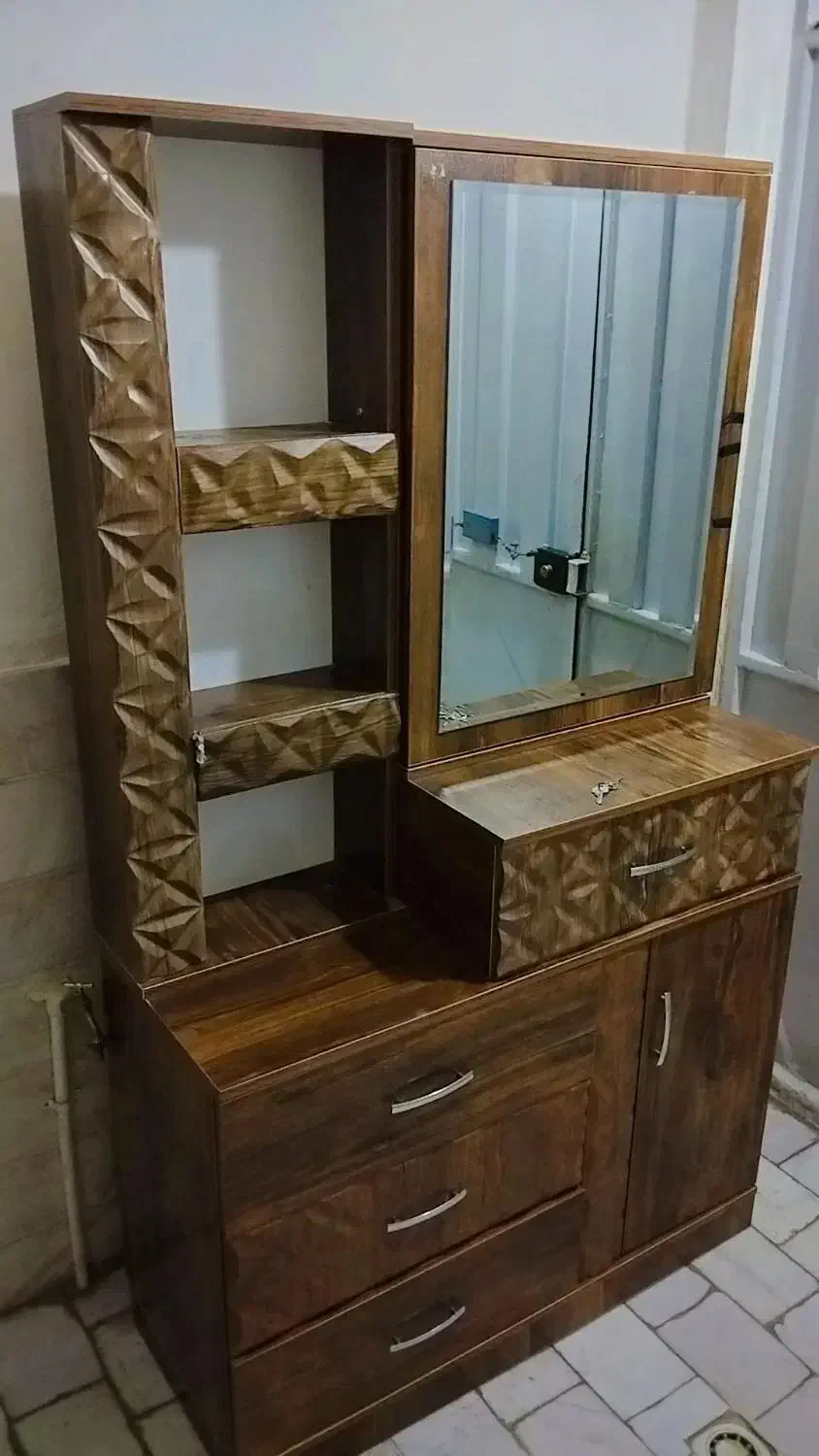 کمد لوازم آرایشی|جاکفشی، کمد، دراور|اردکان, |دیوار