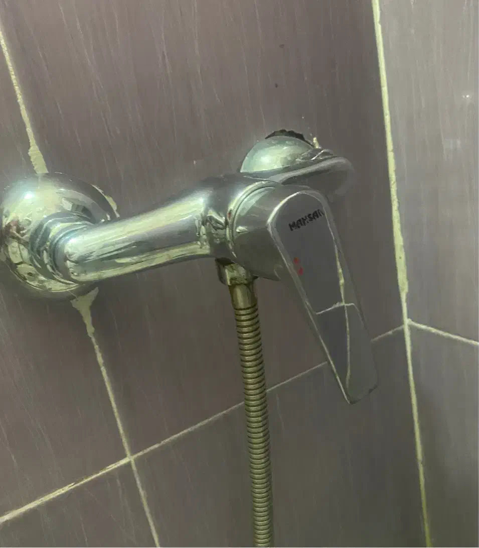 روشویی و شیر روشویی و توالت|لوازم سرویس بهداشتی|قدس, شهر‌قدس|دیوار