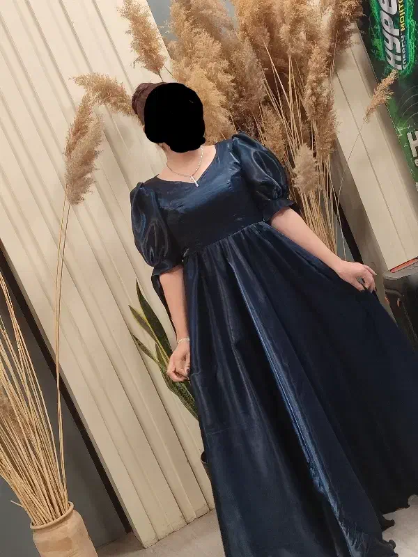 لباس مجلسی نو|لباس|وزینه, |دیوار