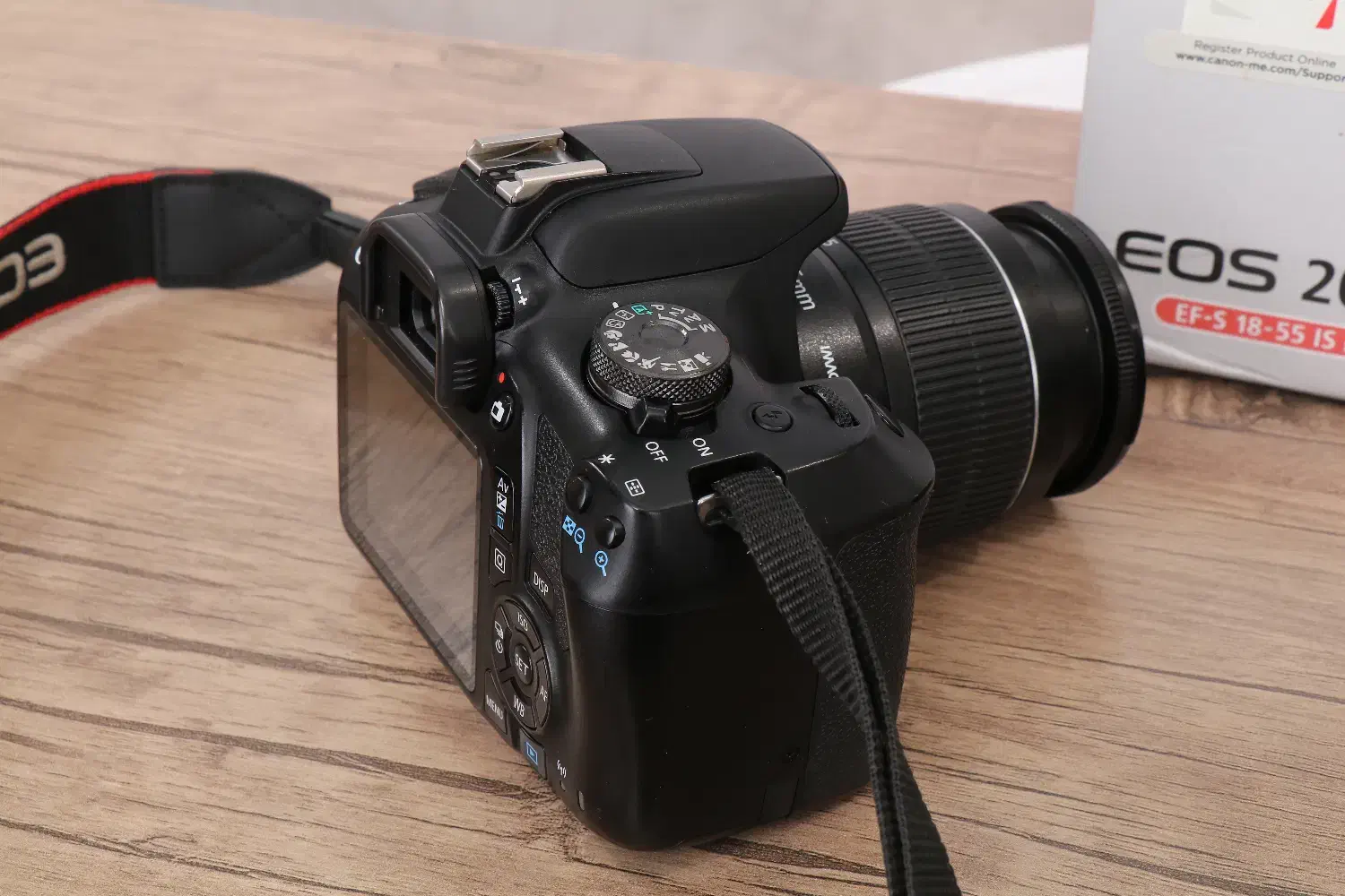 دوربین 2000d کانن با لنز 55*18 در حد نو|دوربین عکاسی و فیلمبرداری|قدس, شهرقدس|دیوار