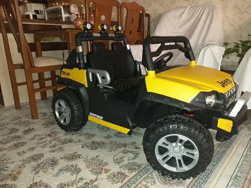 ماشین شارژی|اسباببازی|مشهد, گلبرگ|دیوار