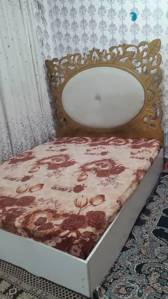 تخت خواب دونفره|تخت و سرویس خواب|باوی, |دیوار