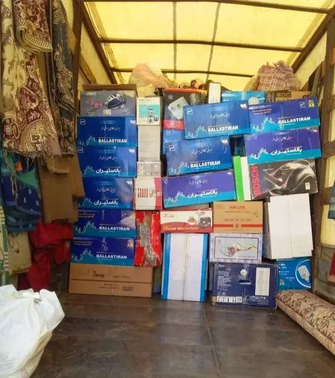 وانت تلفنی و باربری تک با کارگر مجرب ایسوزو چادری|خدمات حمل و نقل|بندرعباس, |دیوار