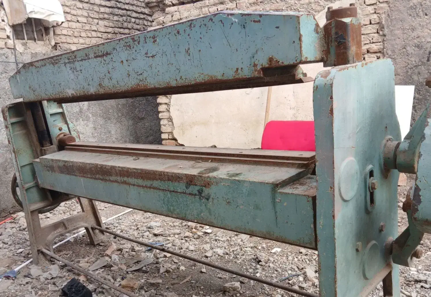 دستگاه خمکن ورق ۲ متری|ماشین‌آلات صنعتی|جلین, |دیوار