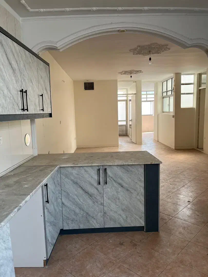 * ۹۰ متر خواجه نصیر خ آمل *