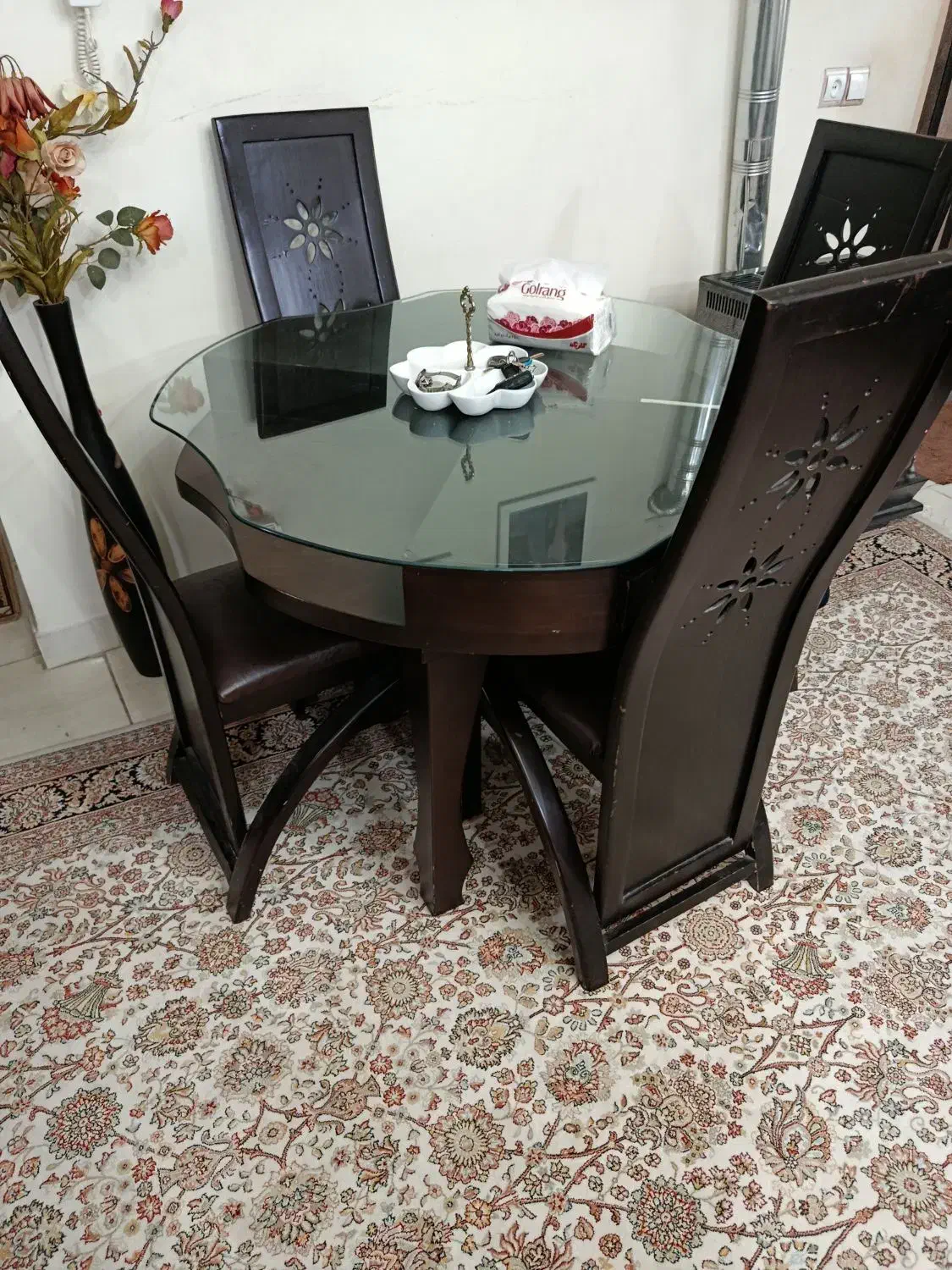میز نهار خوری چهار نفره شیک|میز و صندلی غذاخوری|نظرآباد, نظرآباد|دیوار