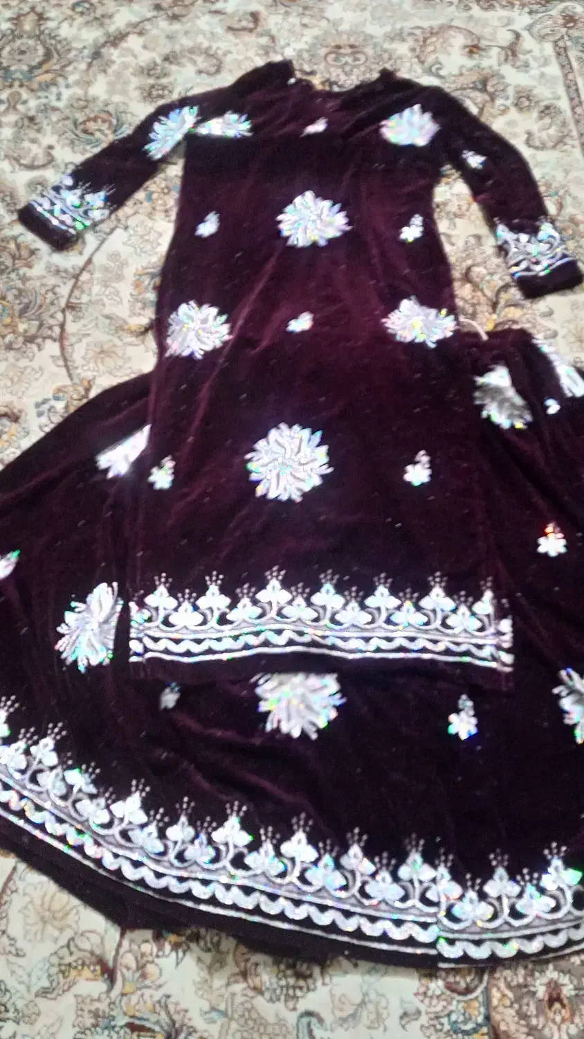 لباس محلی|لباس|لردگان, |دیوار