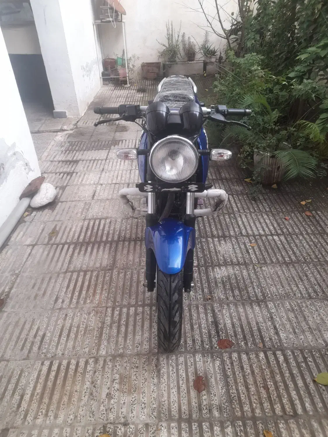 پالس ۱۸۰ یوجی فور|موتورسیکلت|گرگان, |دیوار