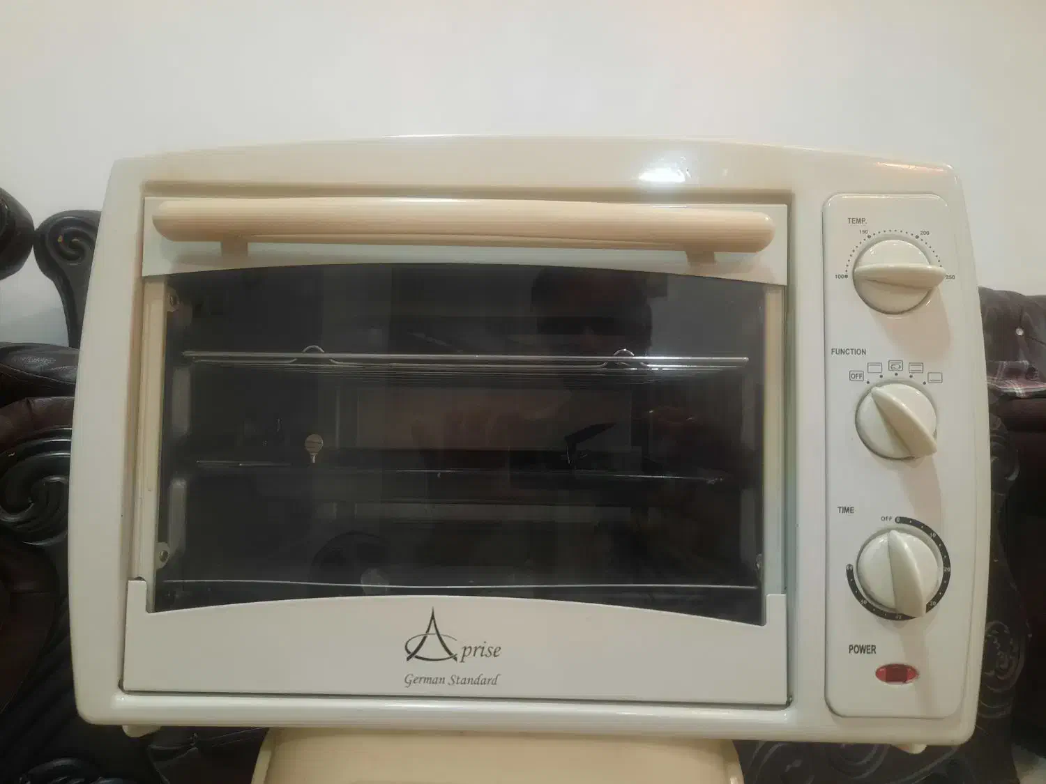 ماکروویو در حد نو|اجاق گاز و لوازم برقی پخت‌وپز|لاهیجان, آهندان|دیوار