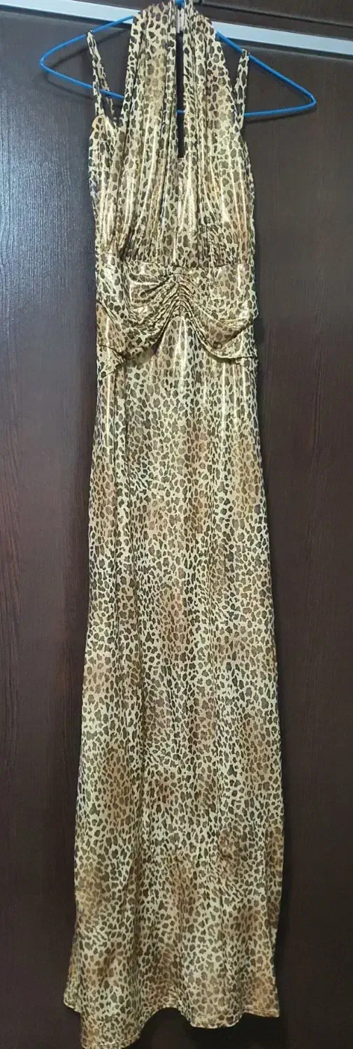 پیراهن مجلسی|لباس|تهران, راه آهن|دیوار