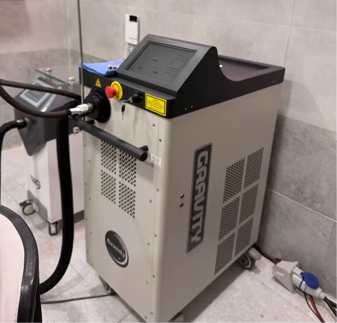 فروش تمام دستگاه ها ووسایل کلینیک به علت مهاجرت|پزشکی|تهران, آرژانتین|دیوار