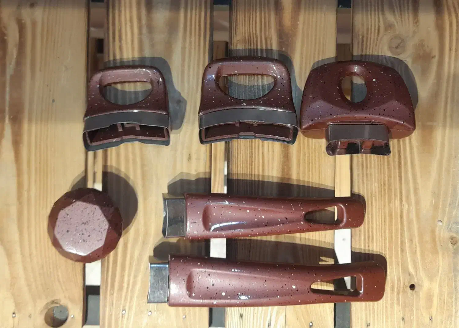 فروش عمده دسته قابلمه و تابه و قپه درب گرانیتی|ظروف پخت‌وپز|مشهد, جاهد شهر|دیوار