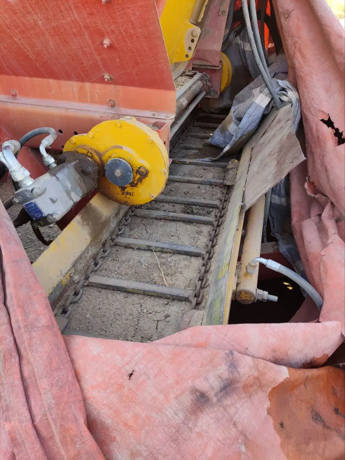 کود پاش|ابزارآلات|گناباد, |دیوار