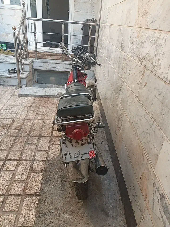 هندا ۷۰ سی سی مزایده|موتورسیکلت|قرچک, مهدیه|دیوار