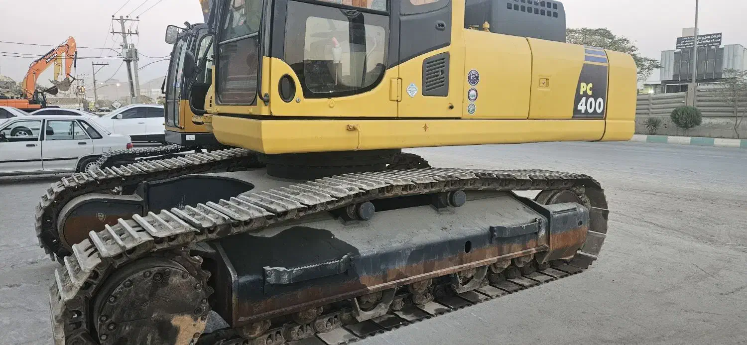 بیل۴۰۰ خط ۸ ار|خودرو سنگین|فلاورجان, |دیوار