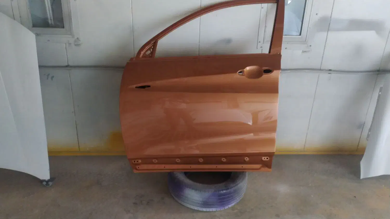 نقاشی اتومبیل وانواع موتور سنگین در حد فابریک|خدمات موتور و ماشین|لنجان, |دیوار