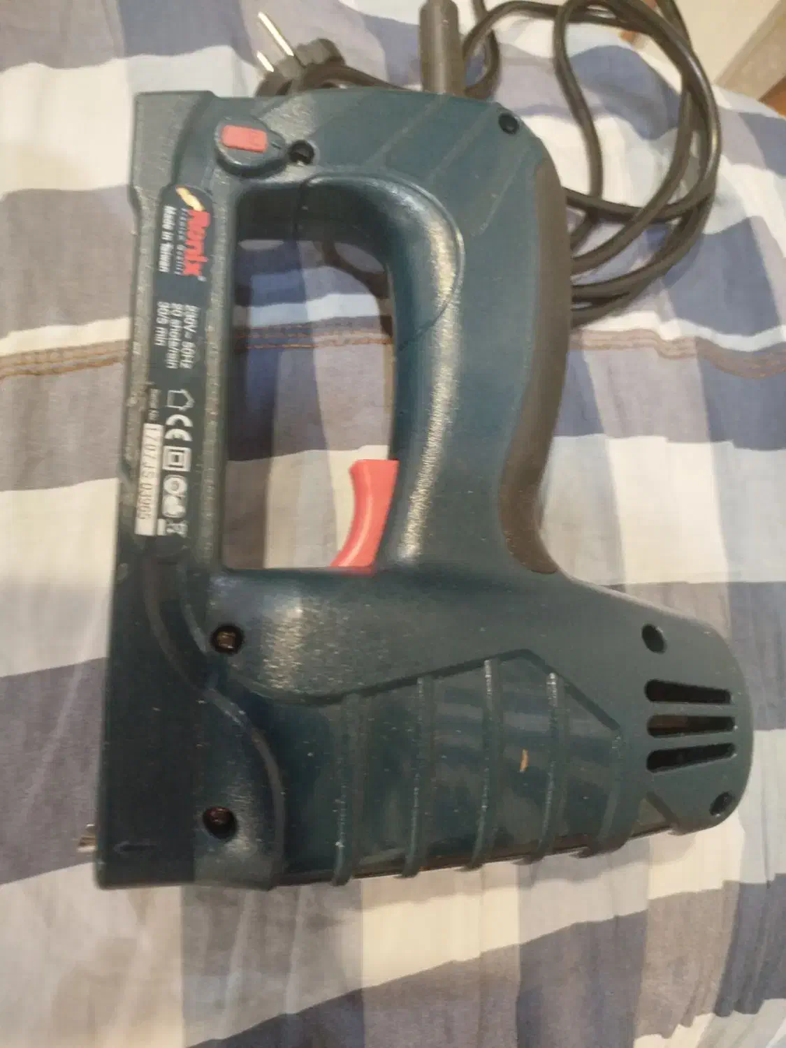 منگنه کوب برقی رونیکس|ابزارآلات|مشهد, نیروی هوایی|دیوار