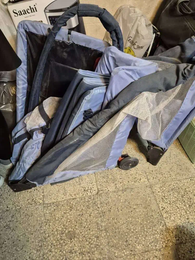 تخت و پارک و کریر و صندلی ماشین مارک مامی لاو|تخت و صندلی بچه|شیراز, فرهنگ شهر|دیوار