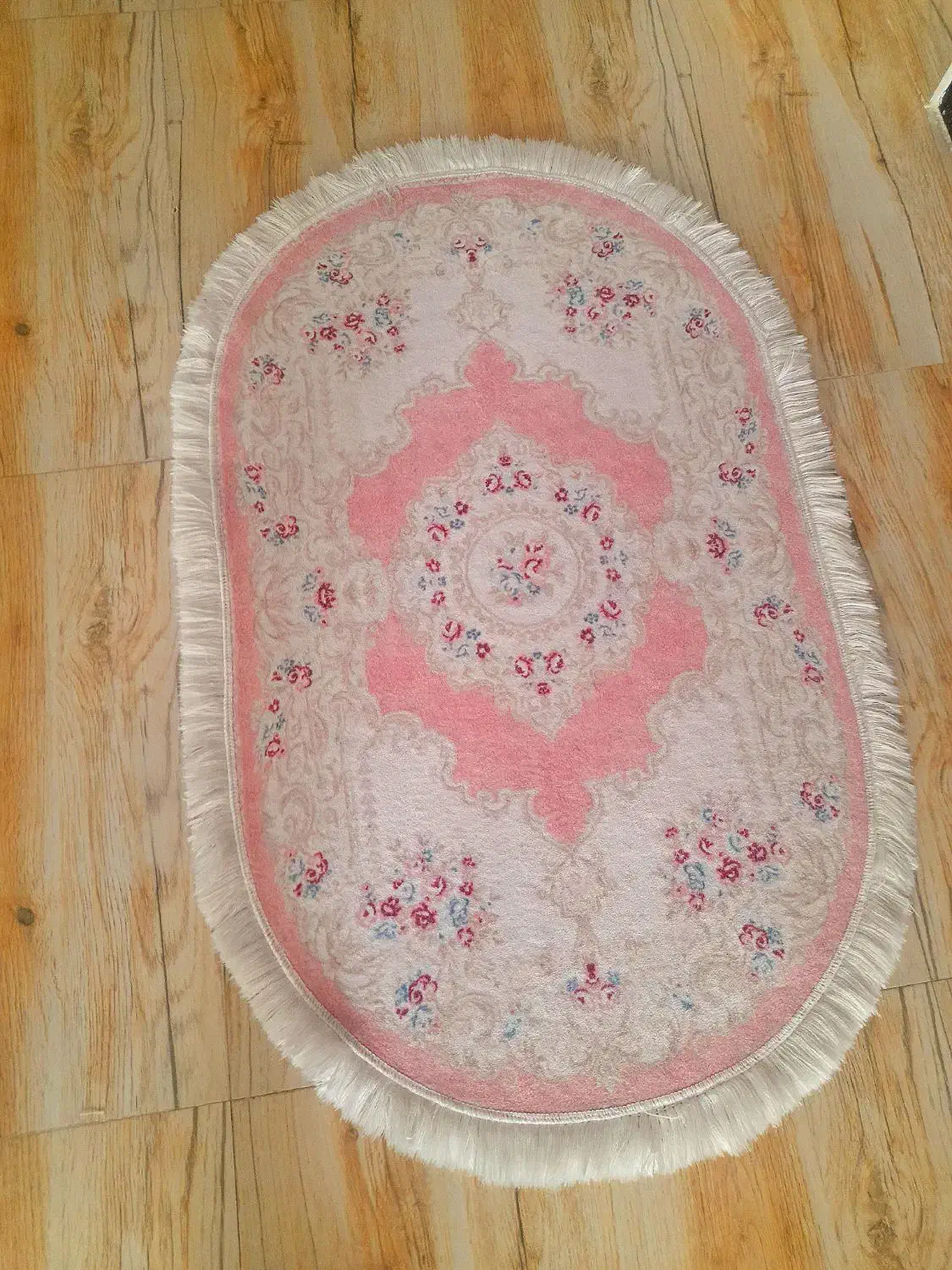 فرش زیر پایی|پادری|ارومیه, |دیوار