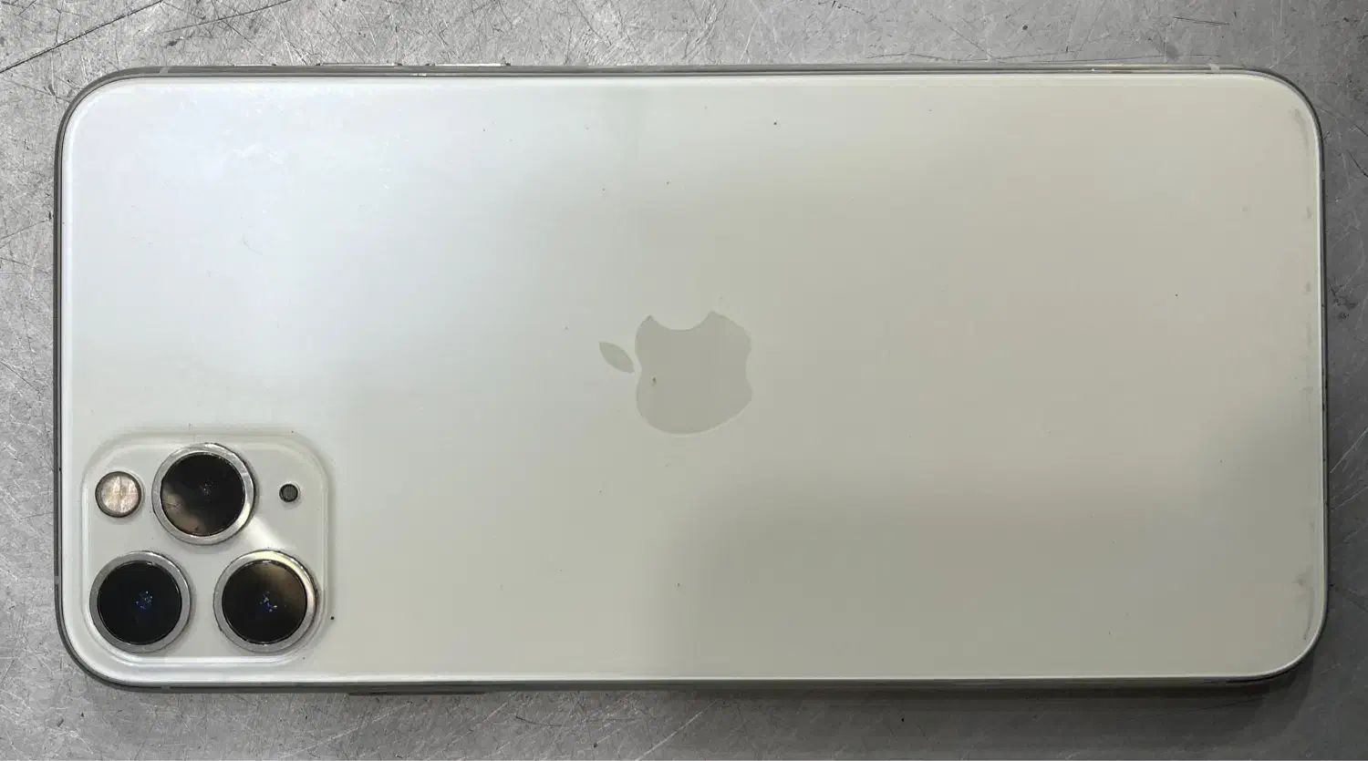 گوشی 11پرومکس سفید|موبایل|تهران, افسریه شمالی|دیوار